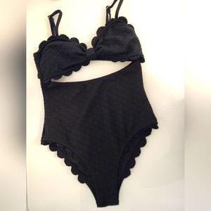 Cupshe Black One-Piece Swimsuit